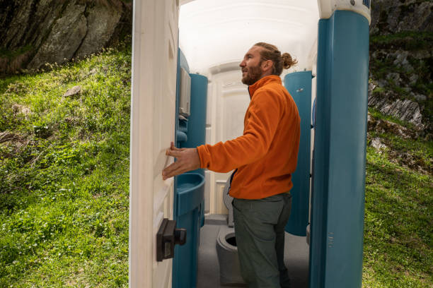 Porta potty services near me in Louisville, IL