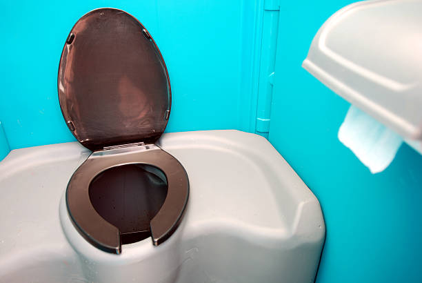 Best Portable bathroom rental  in Louisvle, IL