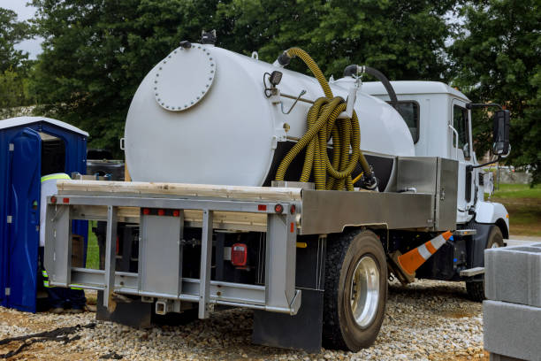 Best Sanitation services for porta potties  in Louisvle, IL