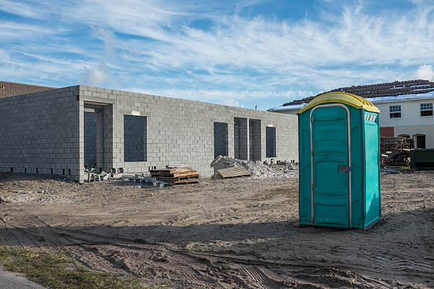 Best Luxury portable toilet rental  in Louisvle, IL